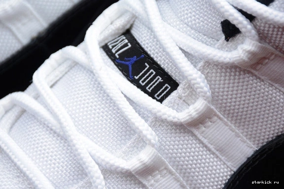 528895-153  528895-153 Retro Concord Jordan 11 Low 0802